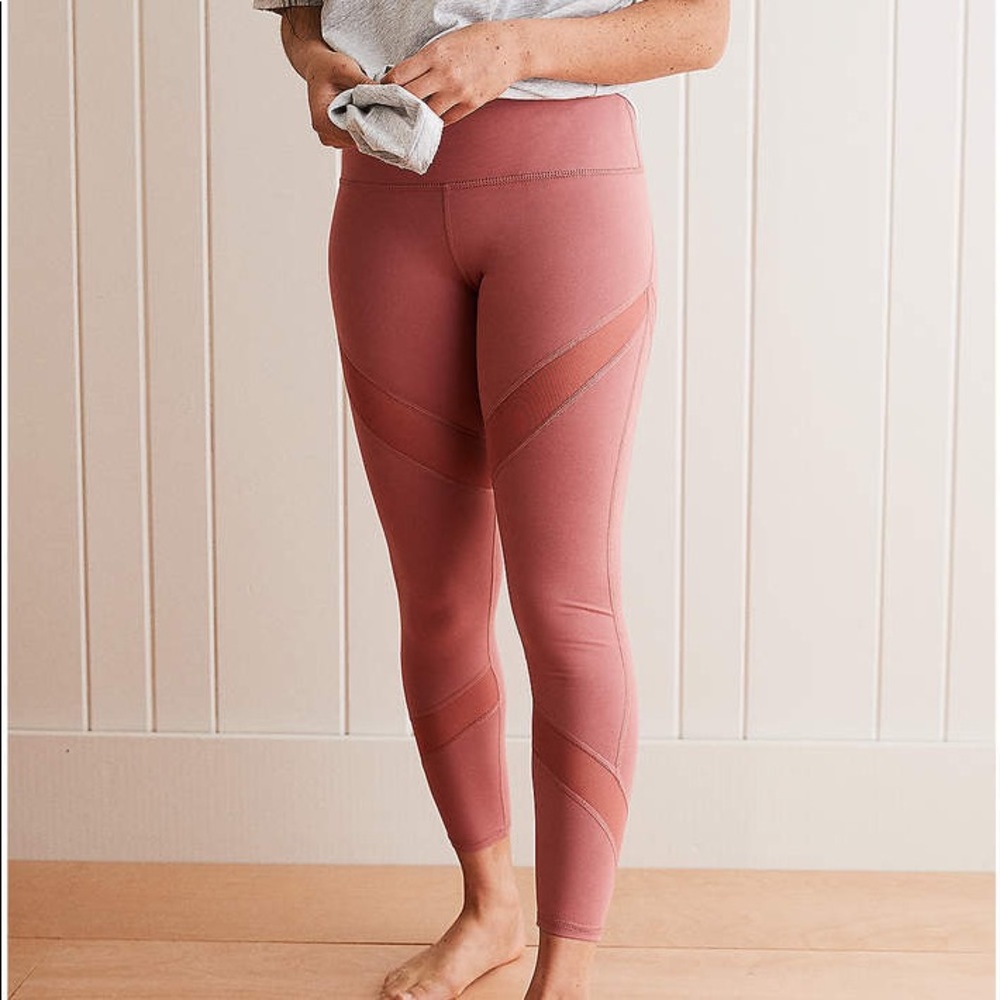 Aerie “Move” High-waisted 7/8 Leggings